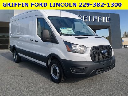 New 2024 Ford Transit 250 148 Medium Roof w/ Load Area Protection Package