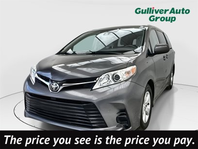 Used 2018 Toyota Sienna LE