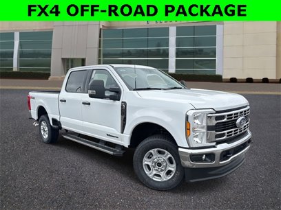 New 2025 Ford F250 XLT w/ FX4 Off-Road Package