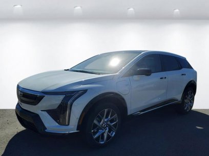 New 2025 Cadillac Optiq Luxury 1