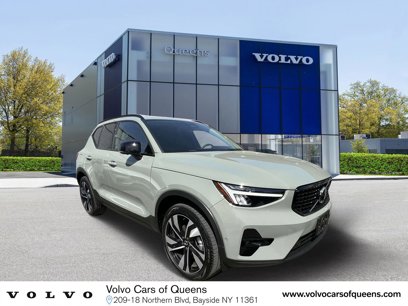 Certified 2024 Volvo XC40 B5 Plus w/ Climate Package