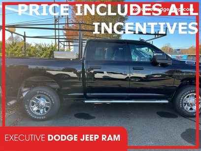 New 2024 RAM 2500 Tradesman w/ Chrome Appearance Group