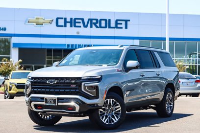 New 2025 Chevrolet Suburban Z71 w/ Z71 Off-Road Package
