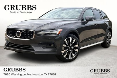 Certified 2024 Volvo V60 B5 Cross Country Ultimate