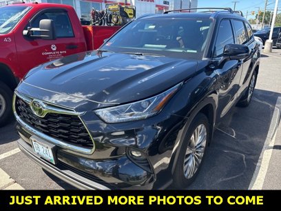 Used 2023 Toyota Highlander Platinum