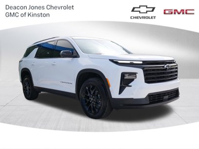 New 2025 Chevrolet Traverse LT w/ Enhanced Driving Package
