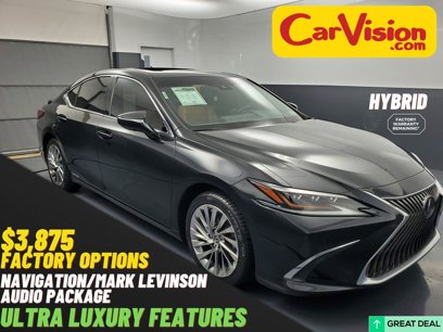 Used 2021 Lexus ES 300h Ultra Luxury w/ Accessory Package