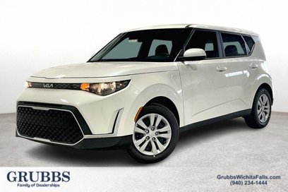 New 2025 Kia Soul LX
