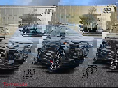 New 2025 Audi SQ6 e-tron Premium Plus
