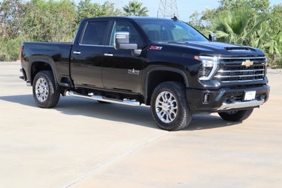 New 2025 Chevrolet Silverado 2500 LT w/ Z71 Chrome Sport Edition