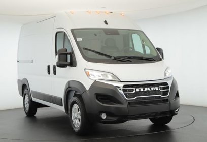 New 2024 RAM ProMaster 2500 w/ Quick Order Package 22G SLT