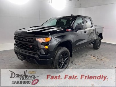 New 2025 Chevrolet Silverado 1500 Custom Trail Boss w/ Turbomax Blackout Package