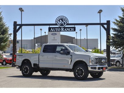 New 2025 Ford F250 Lariat w/ Lariat Ultimate Package