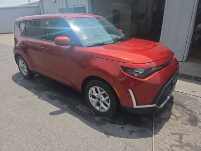 Used 2024 Kia Soul LX w/ Option Group 015