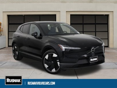 New 2025 Volvo EX30 Plus w/ Protection Package Premier