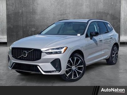 Used 2025 Volvo XC60 B5 Plus w/ Protection Package Premier