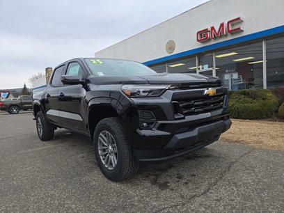 New 2025 Chevrolet Colorado LT w/ LT Convenience Package