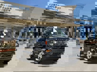 Used 2019 Jeep Renegade Sport w/ Sport Appearance Group