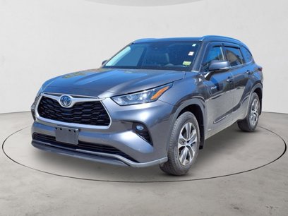 Used 2020 Toyota Highlander XLE