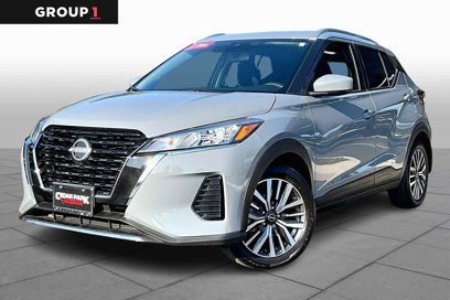Used 2024 Nissan Kicks SV