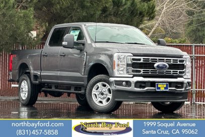 New 2025 Ford F250 XLT w/ FX4 Off-Road Package