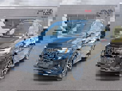 New 2025 Audi SQ7 Prestige