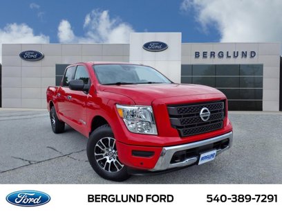 Used 2021 Nissan Titan SV w/ SV Convenience Package