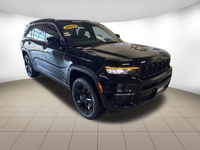 New 2025 Jeep Grand Cherokee L Limited w/ Black Appearance Package