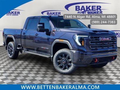 New 2025 GMC Sierra 3500 AT4 w/ Technology Package