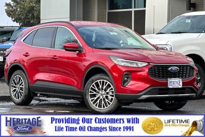 New 2025 Ford Escape SE