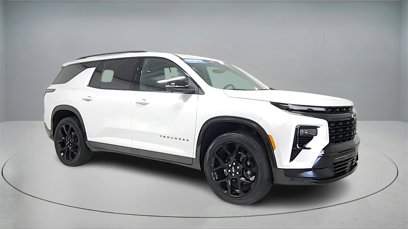 Certified 2024 Chevrolet Traverse RS w/ LPO, Floor Liner Package