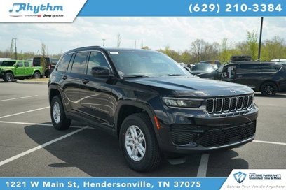 New 2025 Jeep Grand Cherokee Laredo w/ Luxury Tech Group I