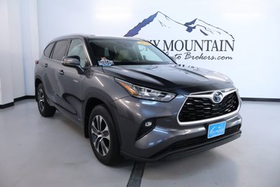 Used 2020 Toyota Highlander XLE