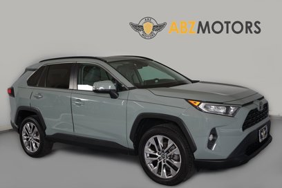 Used 2021 Toyota RAV4 XLE Premium