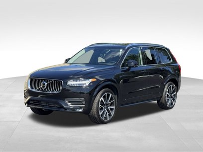 Used 2022 Volvo XC90 T6 Momentum w/ Advanced Package