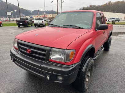 Used 1999 Toyota Tacoma 4x4 Xtracab V6