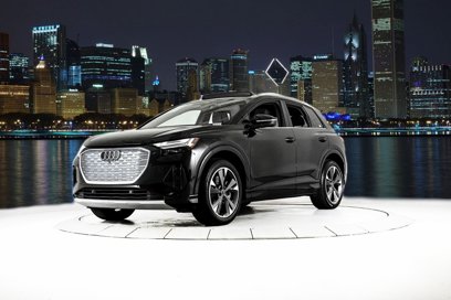 Used 2022 Audi Q4 e-tron Prestige