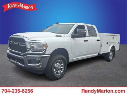Used 2023 RAM 2500 Tradesman w/ Chrome Appearance Group