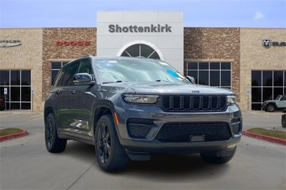 Used 2022 Jeep Grand Cherokee Altitude