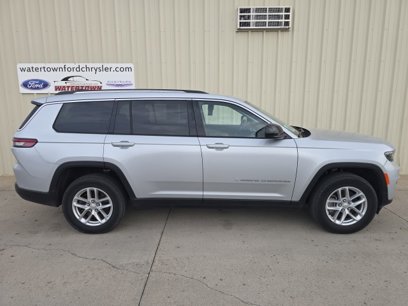 Used 2023 Jeep Grand Cherokee L Laredo