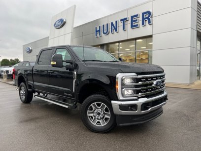 New 2025 Ford F250 4x4 Crew Cab Super Duty