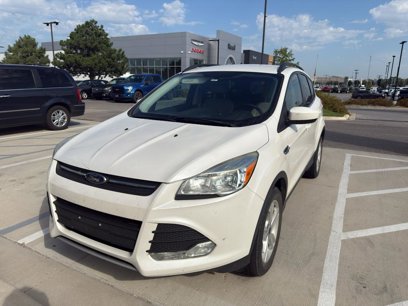 Used 2016 Ford Escape SE w/ SE Leather Comfort Package