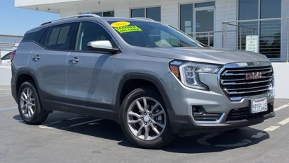 Used 2023 GMC Terrain SLT