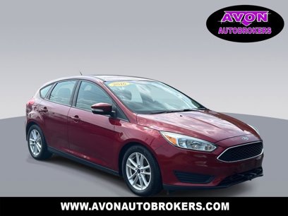 Used 2016 Ford Focus SE w/ SE Power Seat Package