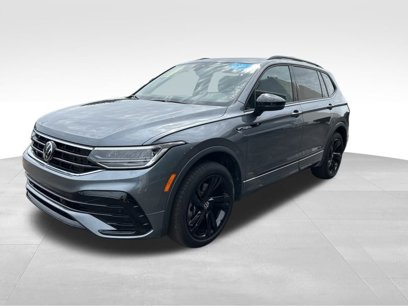 Certified 2024 Volkswagen Tiguan SE R-Line