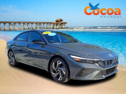 Certified 2025 Hyundai Elantra Sport w/ Cargo Package