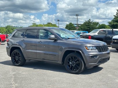 Used 2019 Jeep Grand Cherokee Altitude