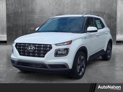 New 2025 Hyundai Venue SEL