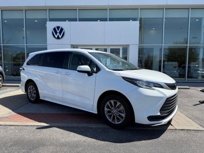 Used 2023 Toyota Sienna LE