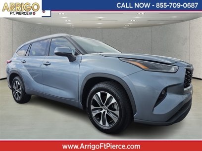 Used 2021 Toyota Highlander XLE
